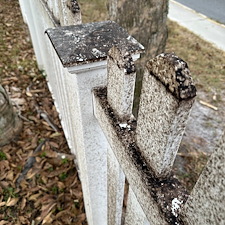 Top-Quality-Vinyl-Fence-Cleaning-In-New-Port-Richey-Florida 2